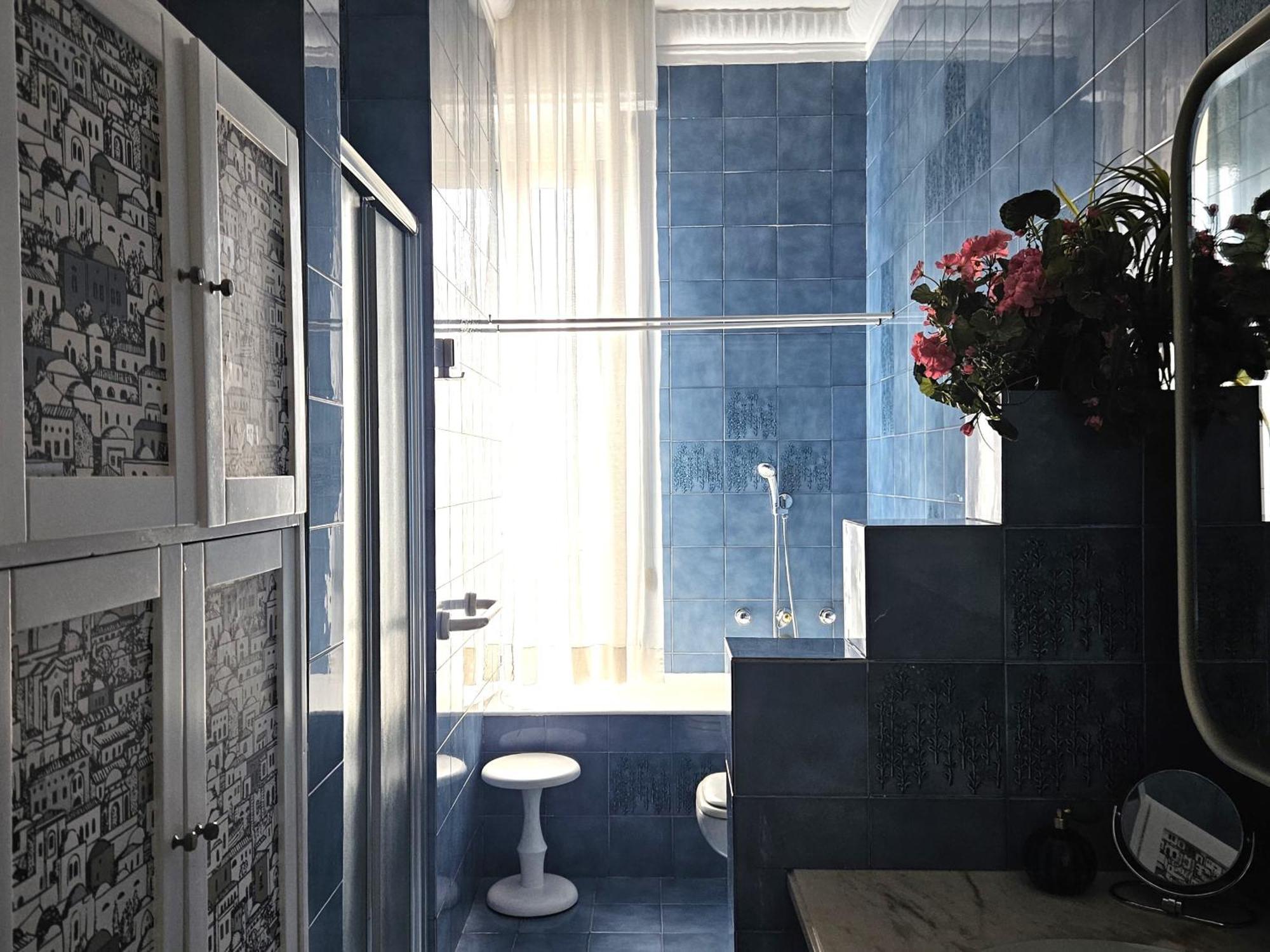 Homegallery - Elegante Appartamento Milanese 外观 照片