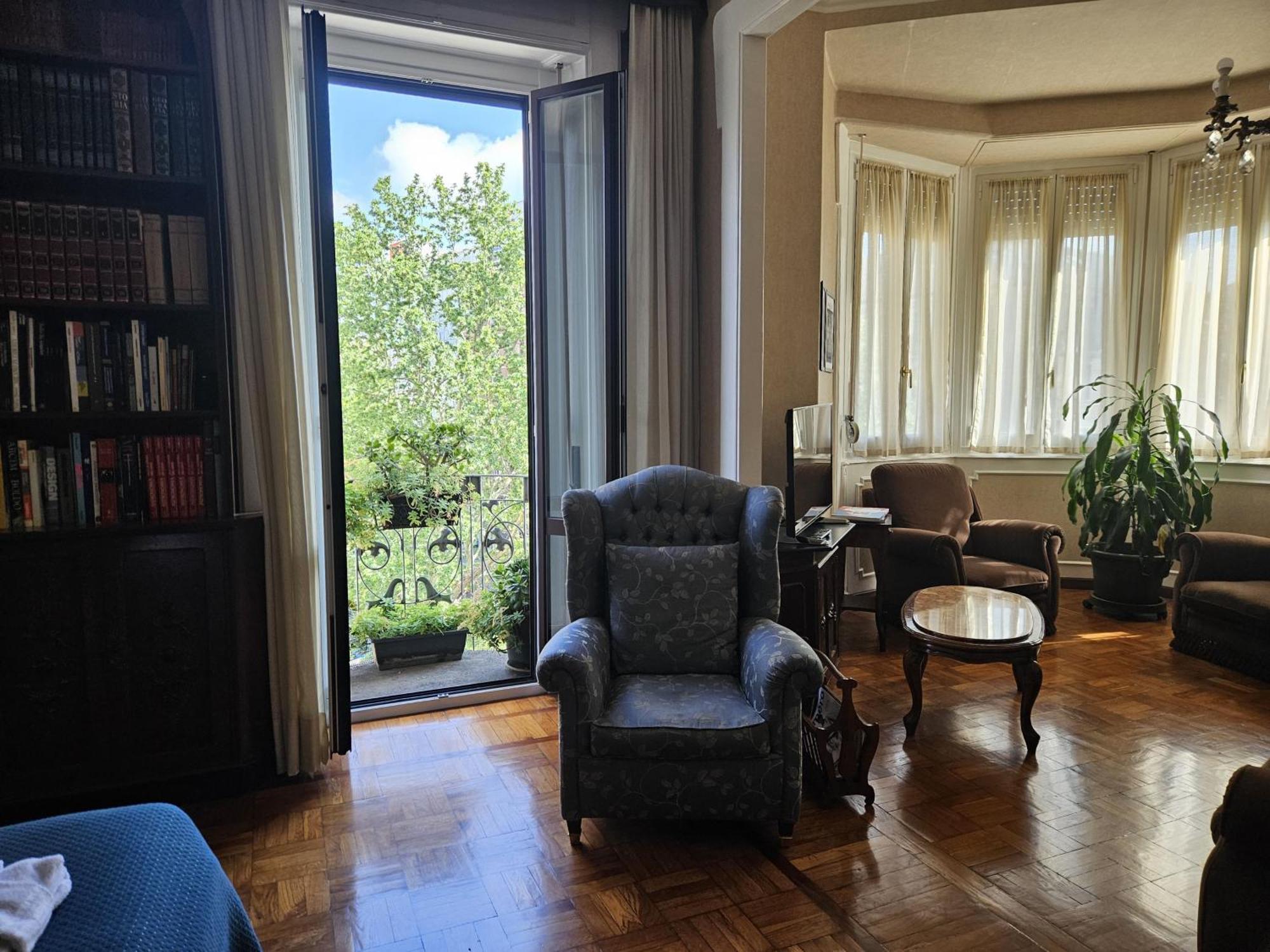 Homegallery - Elegante Appartamento Milanese 外观 照片
